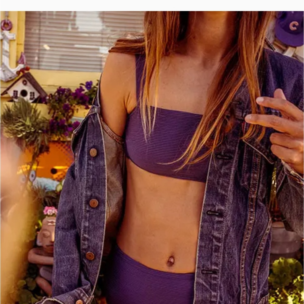 Fred Segal Vitamin A swim top navy NWT size small